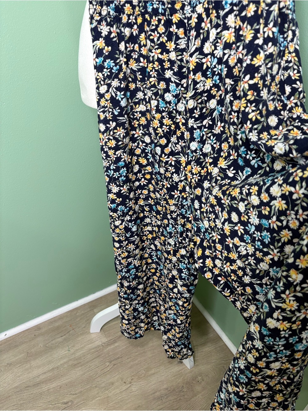 Luxology Black Floral Puff-Sleeve Jumpsuit with Blue and Cream Accents - Picture 8 of 9